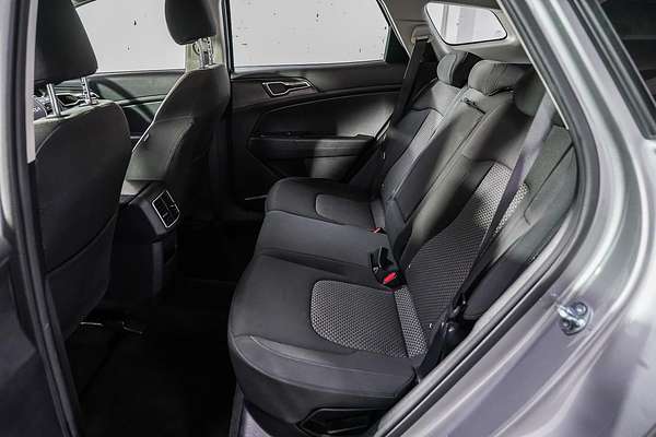 2024 Kia Sportage S NQ5