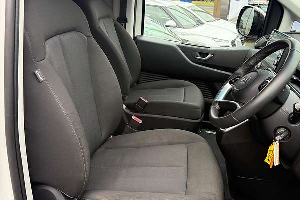 2022 Hyundai STARIA LOAD  US4.V1