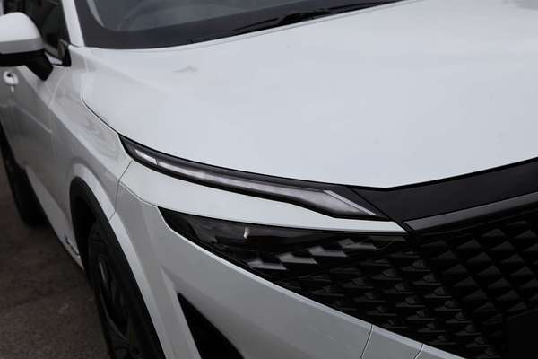 2025 Nissan QASHQAI TI e-POWER J12