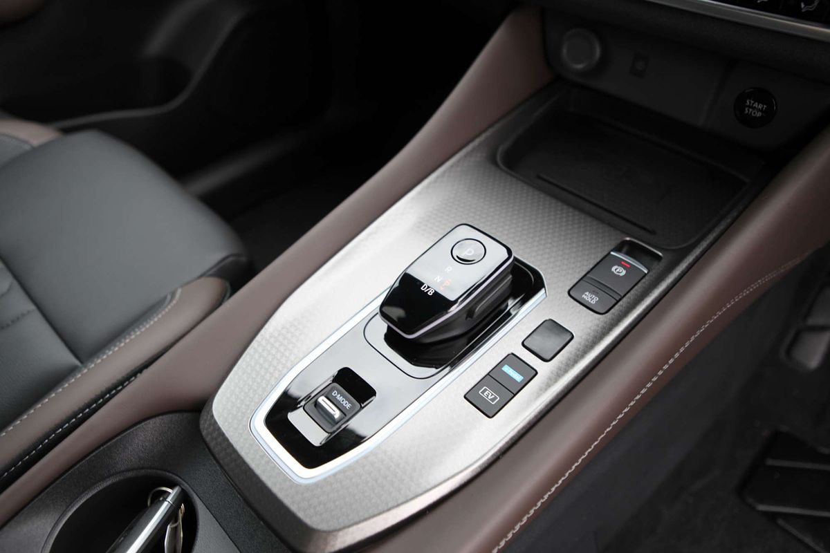 2025 Nissan QASHQAI TI e-POWER J12