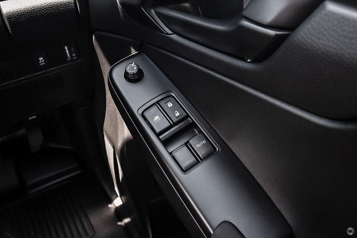 2025 Isuzu D-MAX SX High Ride Rear Wheel Drive