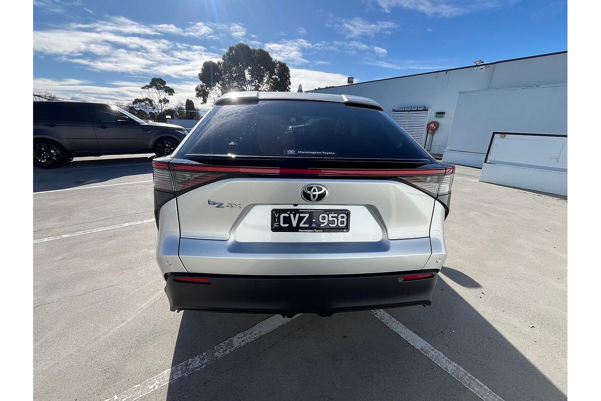 2024 Toyota bZ4X XEAM10R