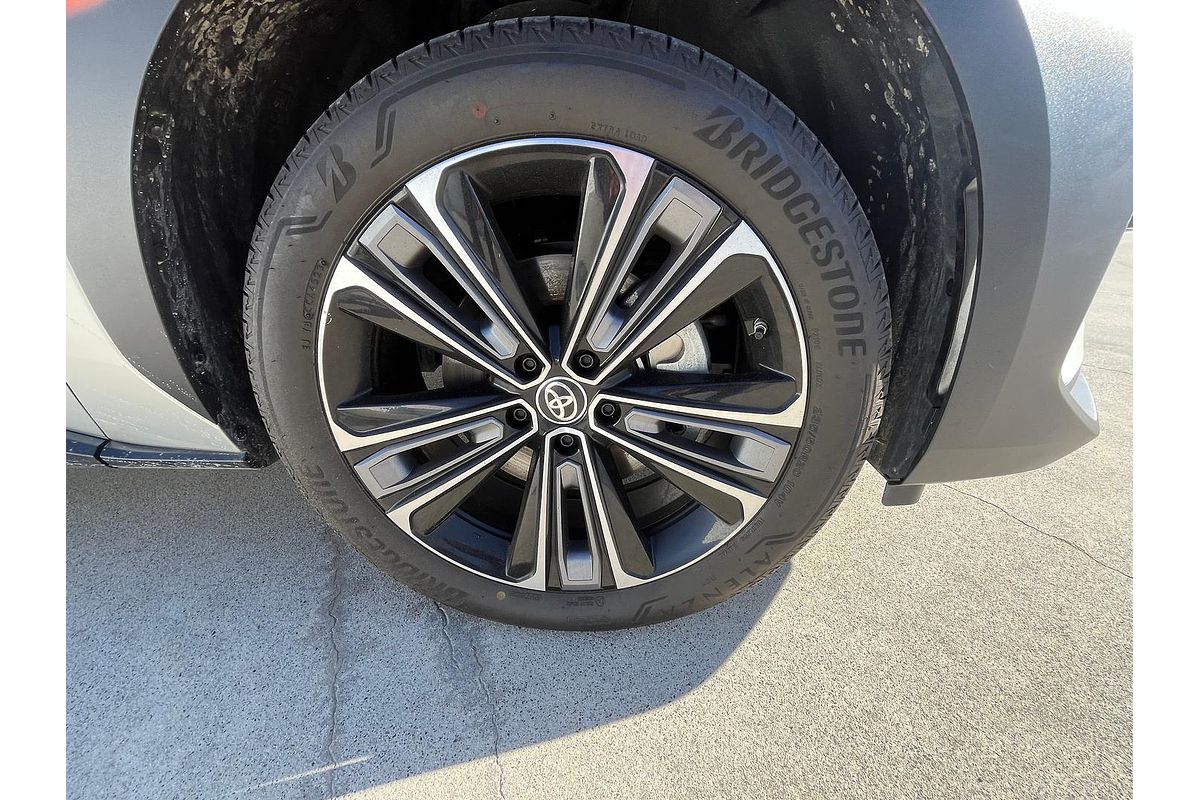 2024 Toyota bZ4X XEAM10R