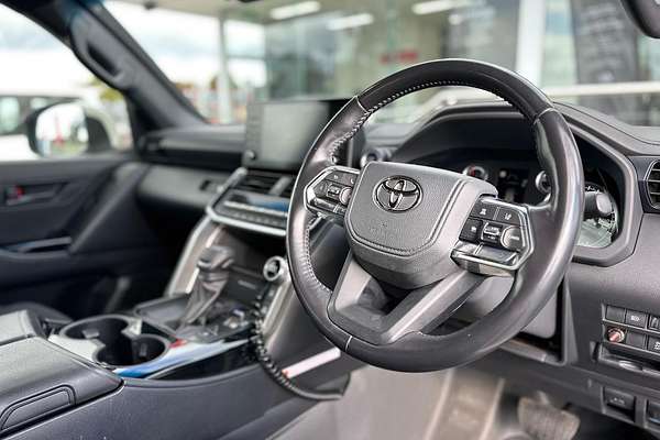 2022 Toyota Landcruiser GX FJA300R