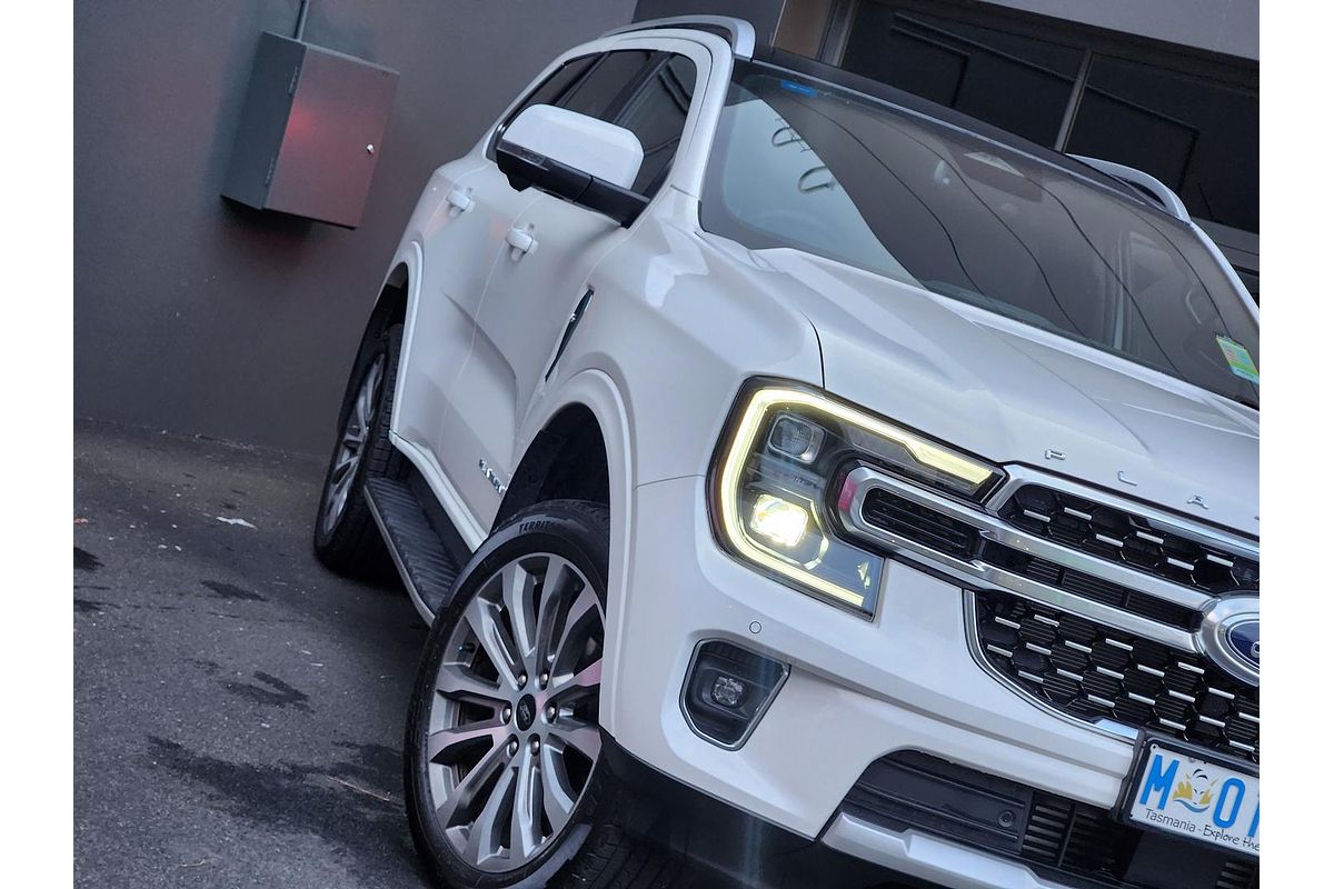 2025 Ford Everest Platinum 3.0L