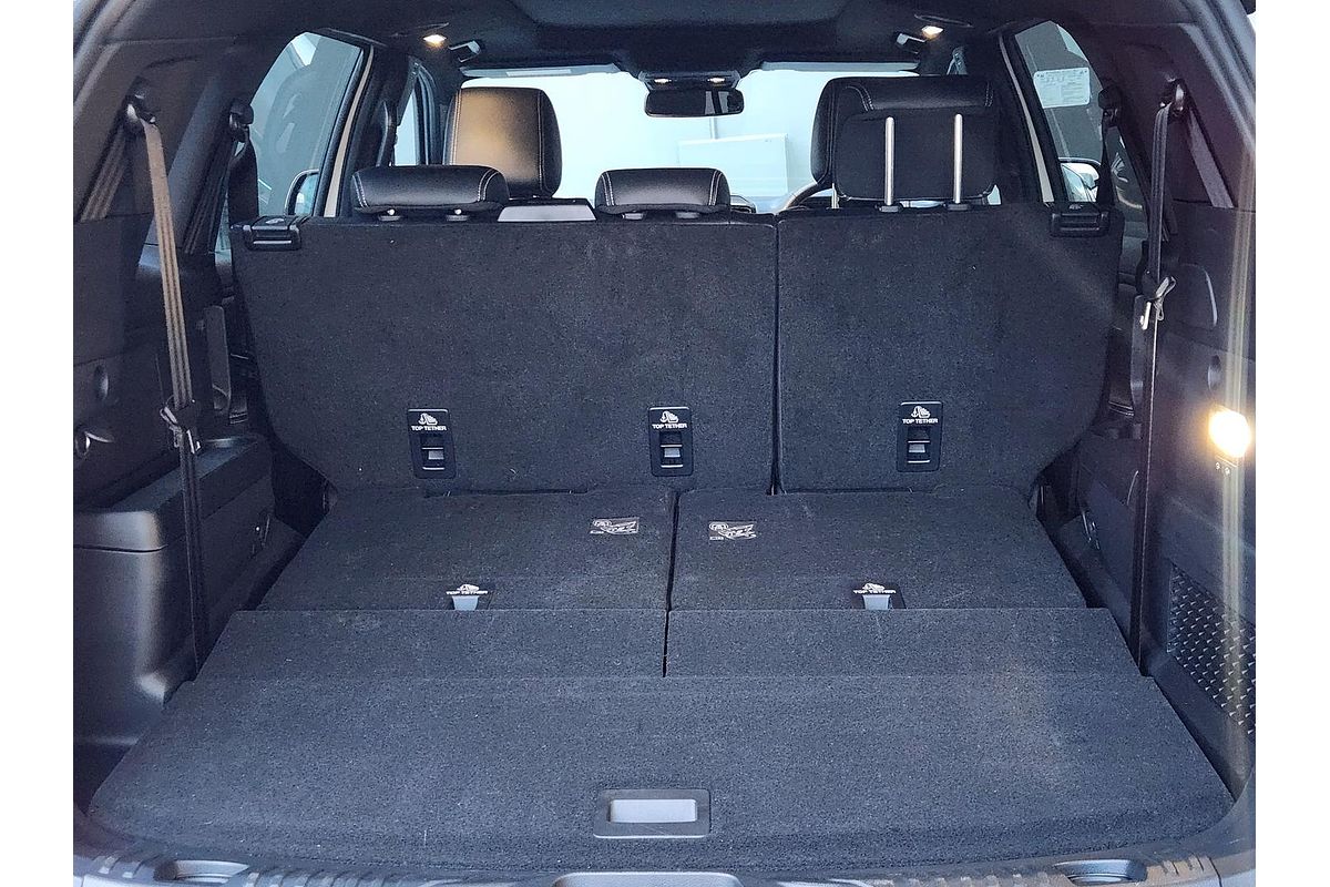 2025 Ford Everest Platinum 3.0L
