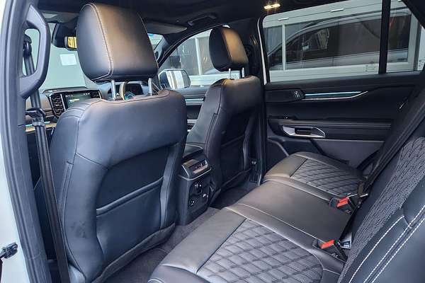 2025 Ford Everest Platinum 3.0L