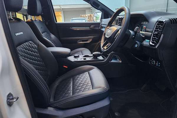 2025 Ford Everest Platinum 3.0L