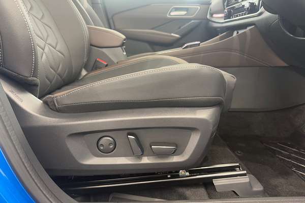2025 Nissan QASHQAI Ti e-POWER J12