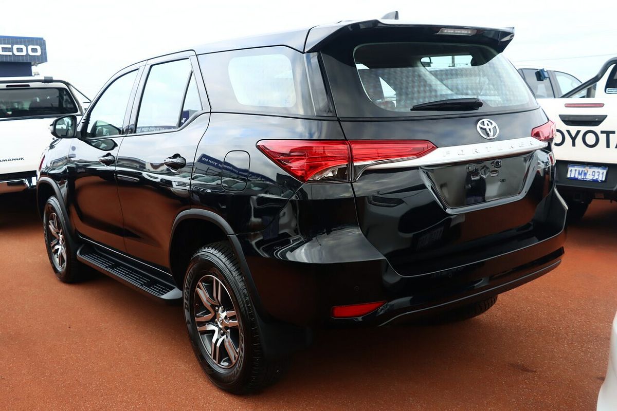2023 Toyota Fortuner GX GUN156R