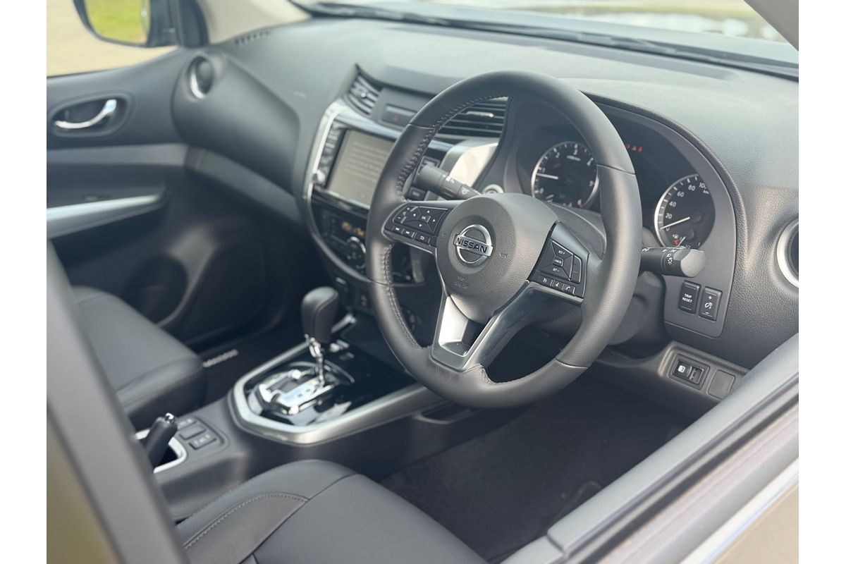 2025 Nissan Navara ST-X D23 4X4
