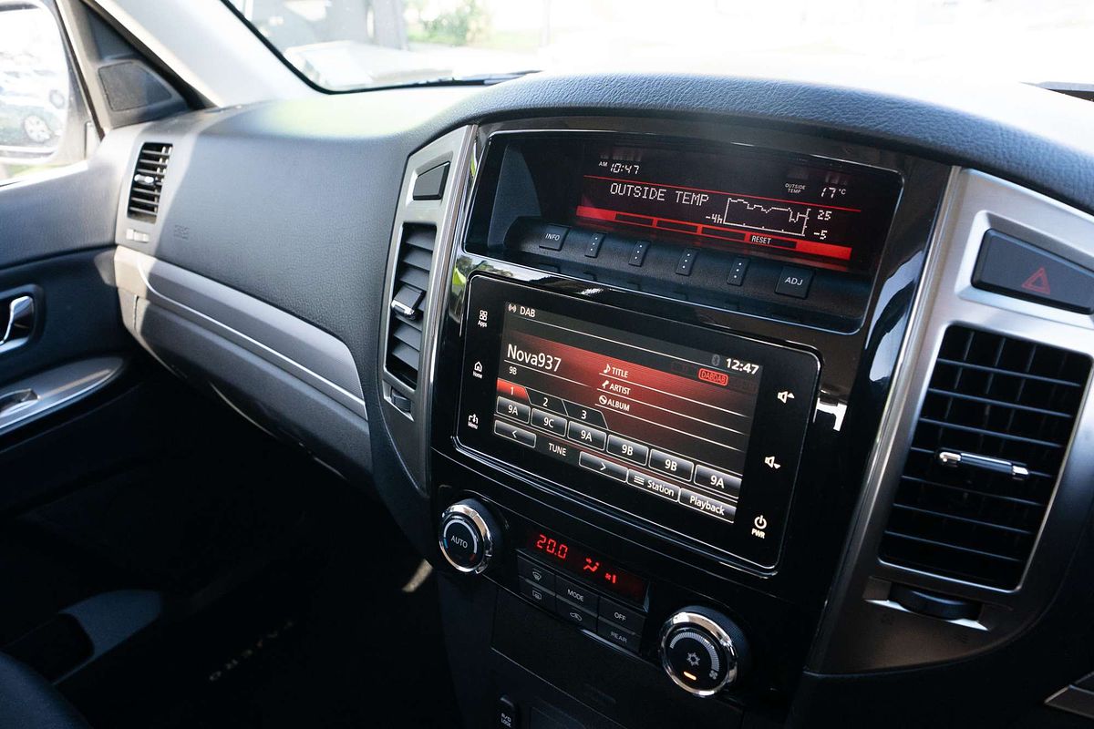 2021 Mitsubishi Pajero GLX Final Edition NX