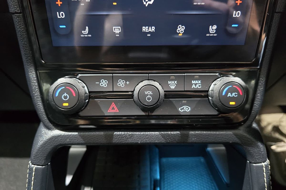 2024 Ford EVEREST EVEREST PLATINUM (4WD) TEK49ae2 3.0L