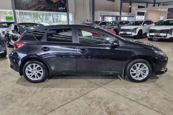 2016 Toyota Corolla Ascent Sport ZRE182R