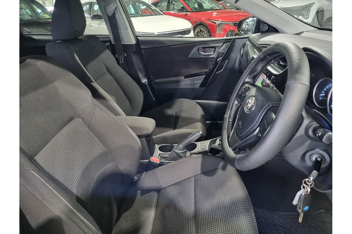 2016 Toyota Corolla Ascent Sport ZRE182R