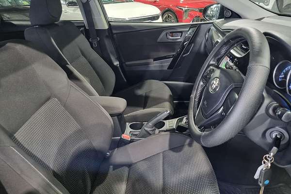 2016 Toyota Corolla Ascent Sport ZRE182R