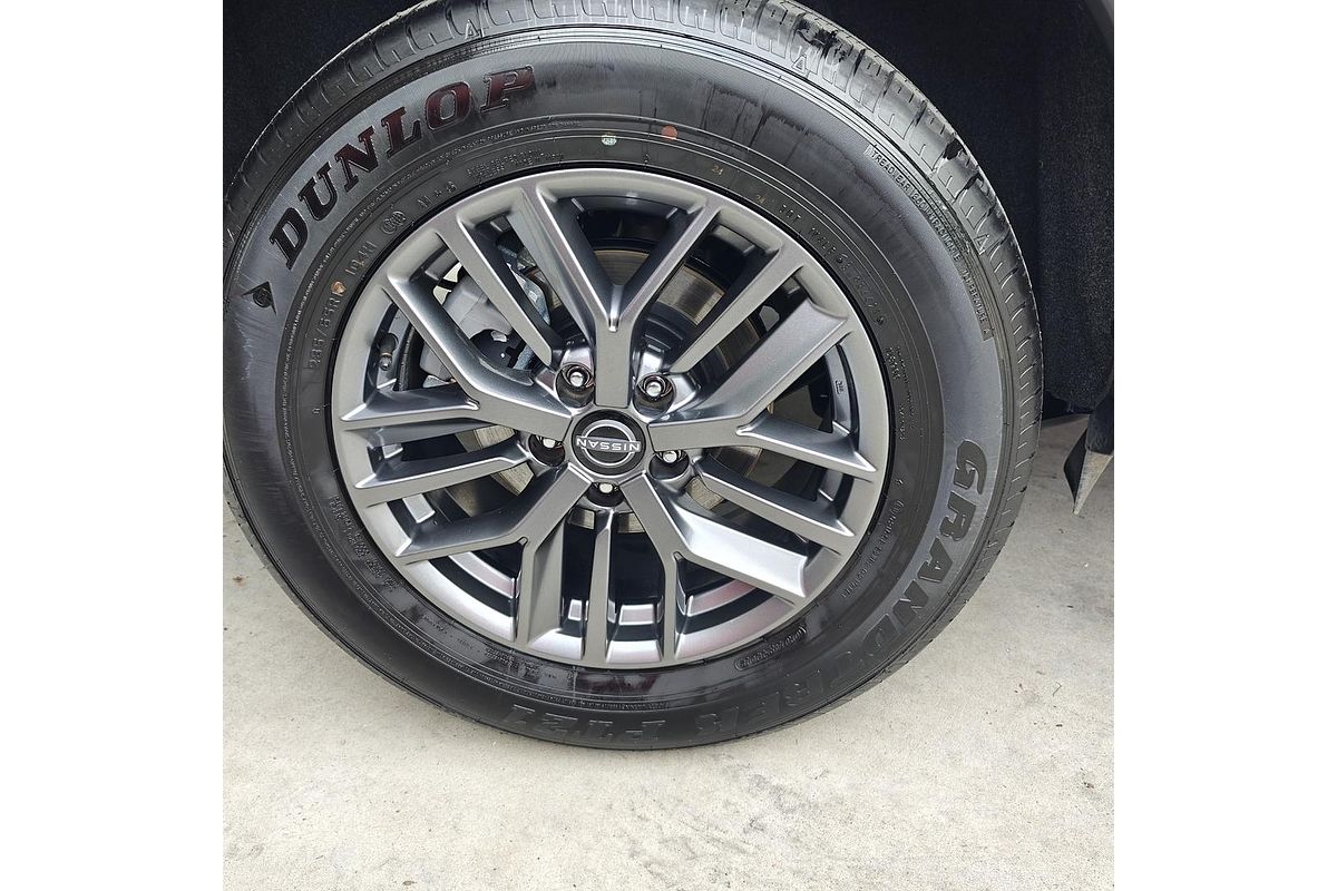 2025 Nissan X-TRAIL ST T33