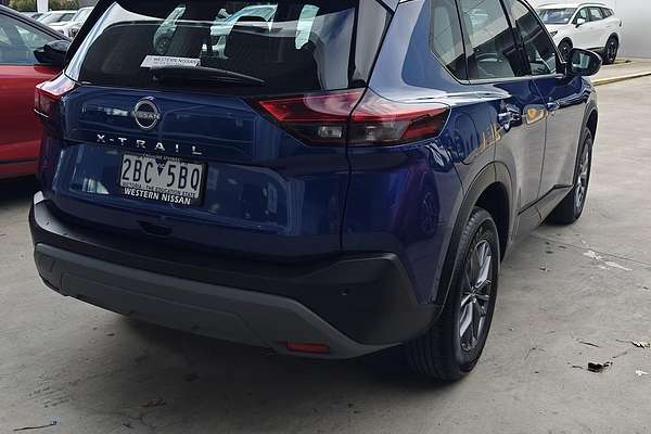 2025 Nissan X-TRAIL ST T33