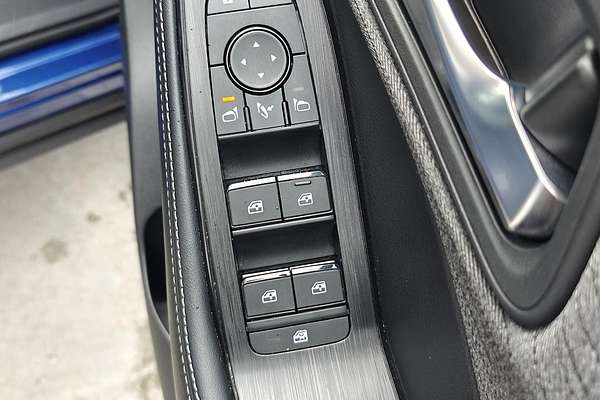 2025 Nissan X-TRAIL ST T33