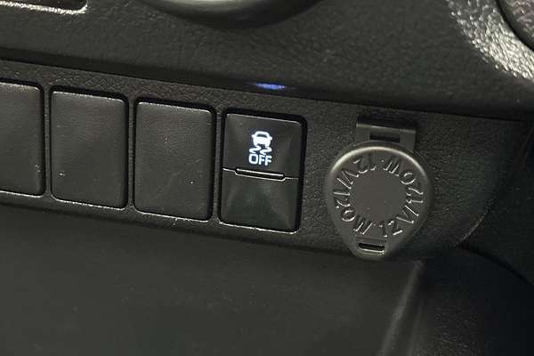 2022 Toyota Hilux Workmate TGN121R Rear Wheel Drive