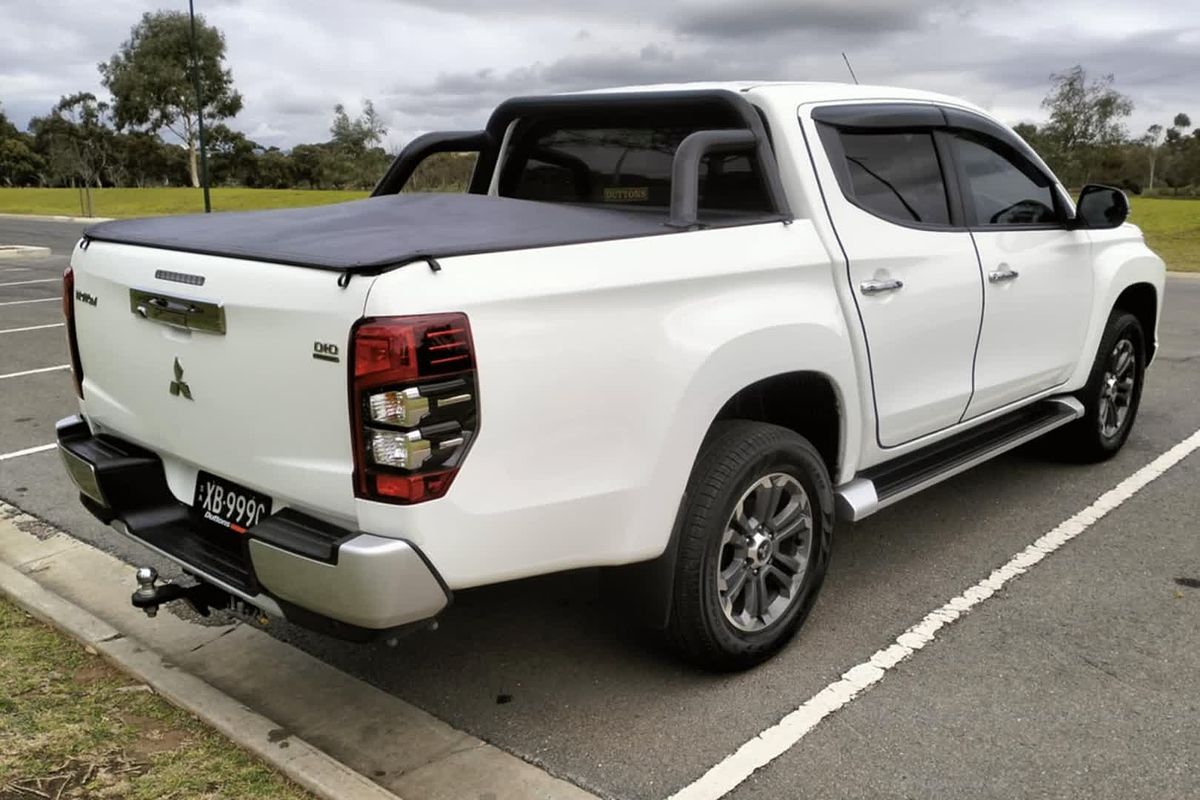 2020 Mitsubishi Triton GLS Premium MR 4X4