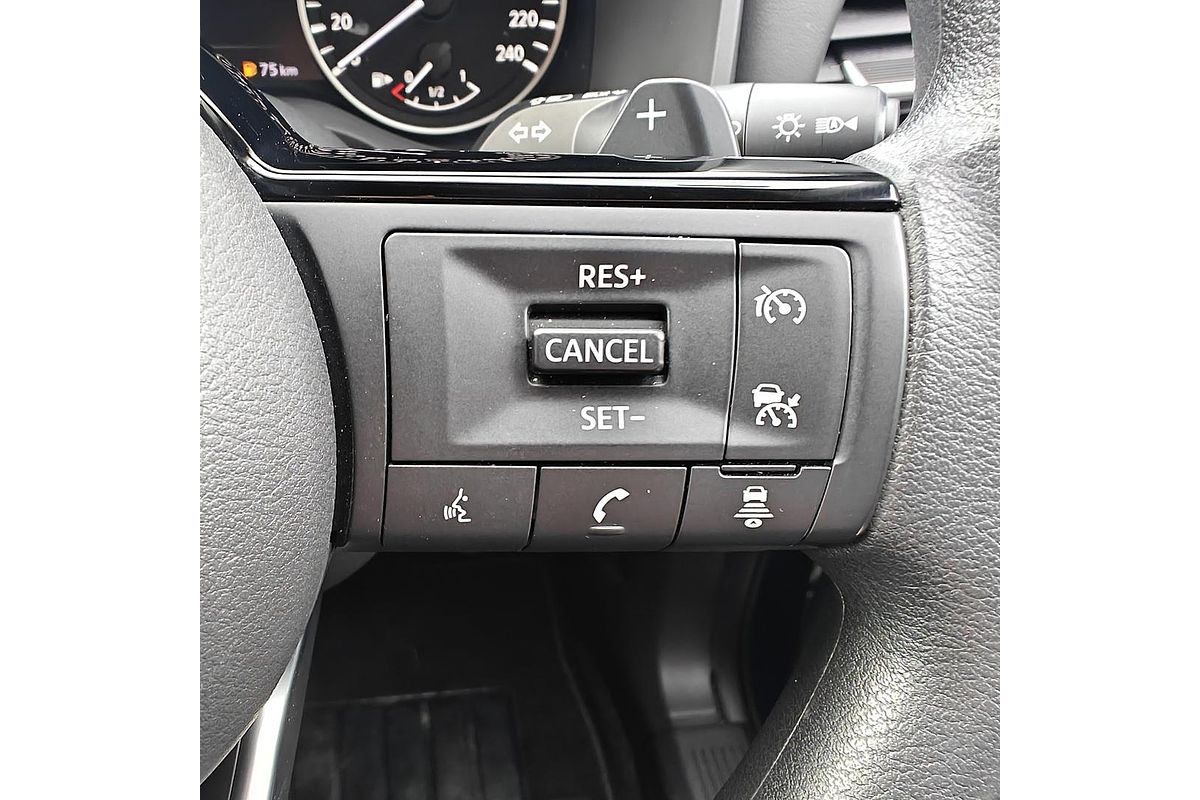 2025 Nissan X-TRAIL ST T33