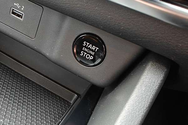 2025 Nissan X-TRAIL ST T33