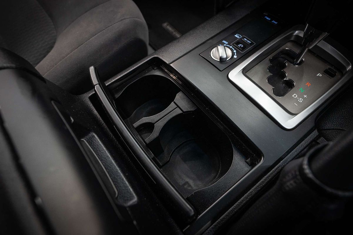 2020 Toyota Landcruiser GX VDJ200R