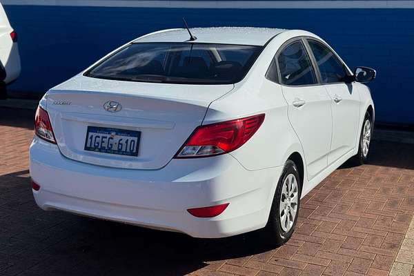 2016 Hyundai Accent Active RB4
