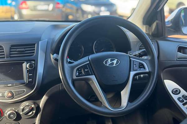 2016 Hyundai Accent Active RB4