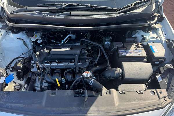 2016 Hyundai Accent Active RB4