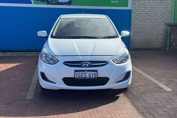 2016 Hyundai Accent Active RB4