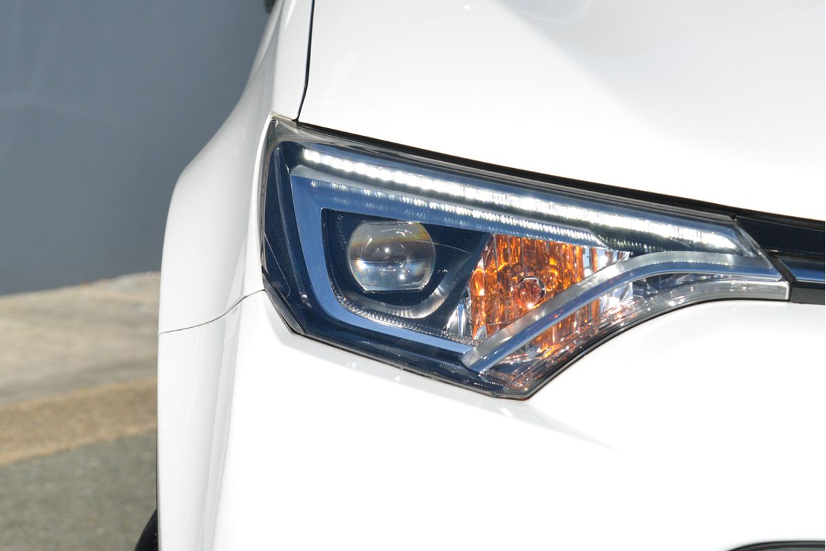 2017 Toyota RAV4 Cruiser ASA44R