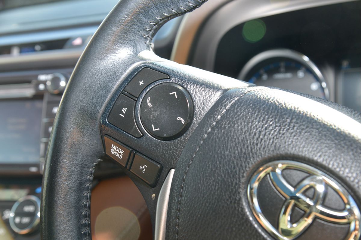 2017 Toyota RAV4 Cruiser ASA44R