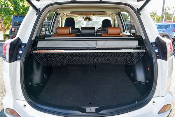 2017 Toyota RAV4 Cruiser ASA44R