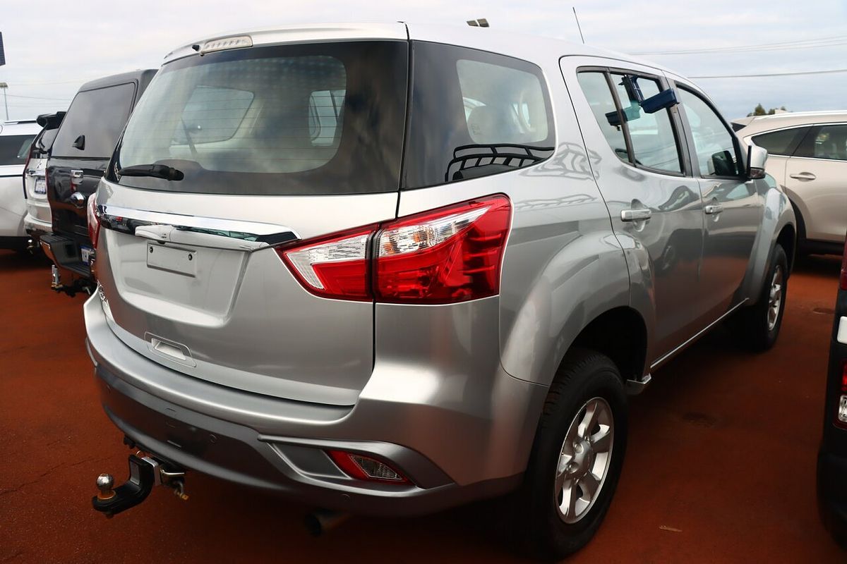 2020 Isuzu MU-X LS-M