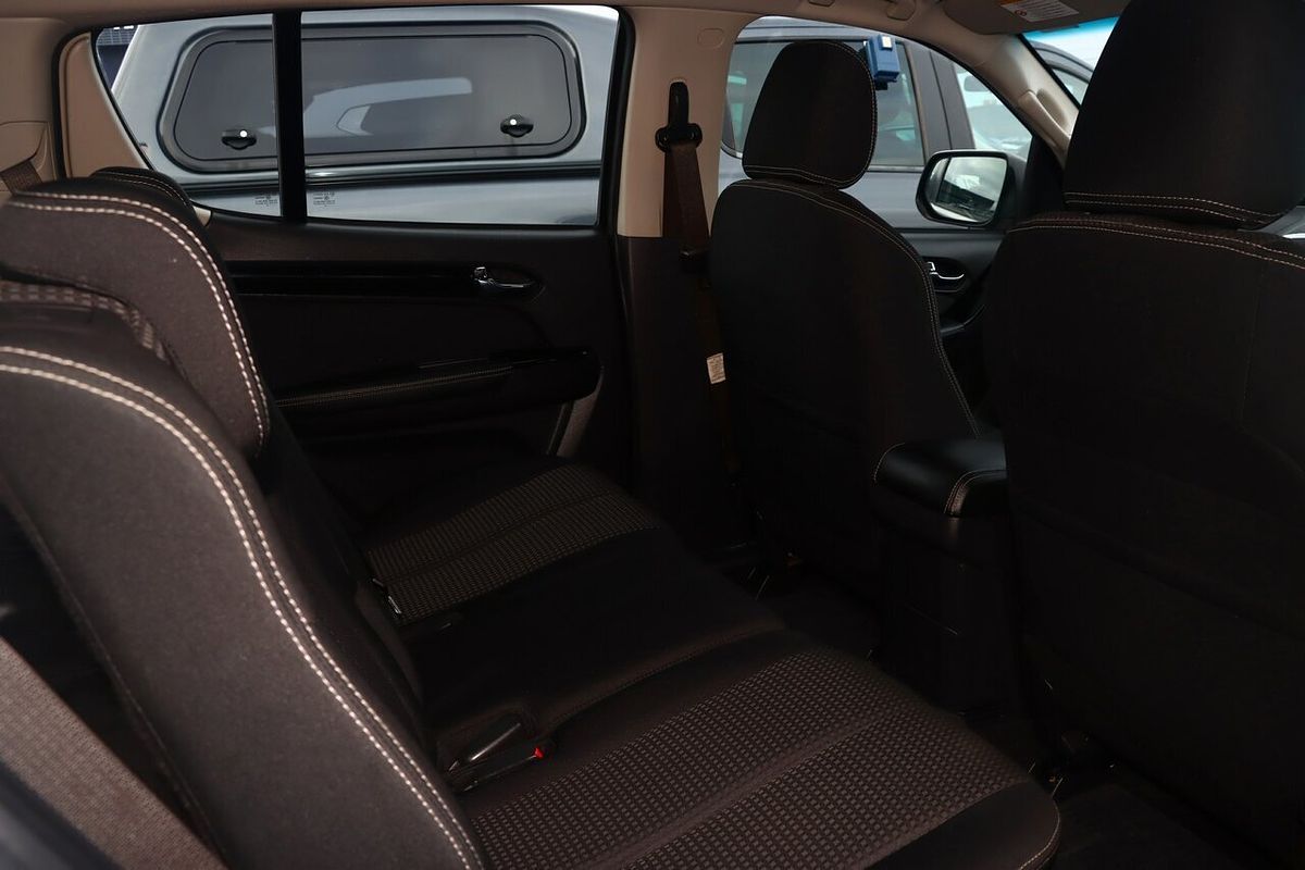 2020 Isuzu MU-X LS-M