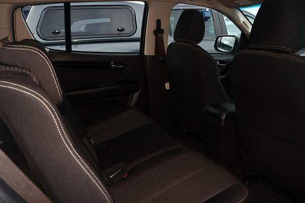 2020 Isuzu MU-X LS-M