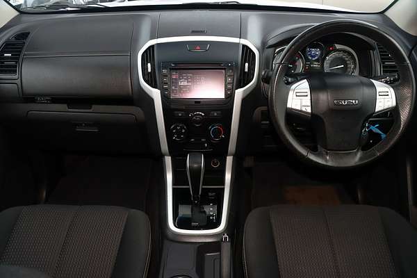 2020 Isuzu MU-X LS-M