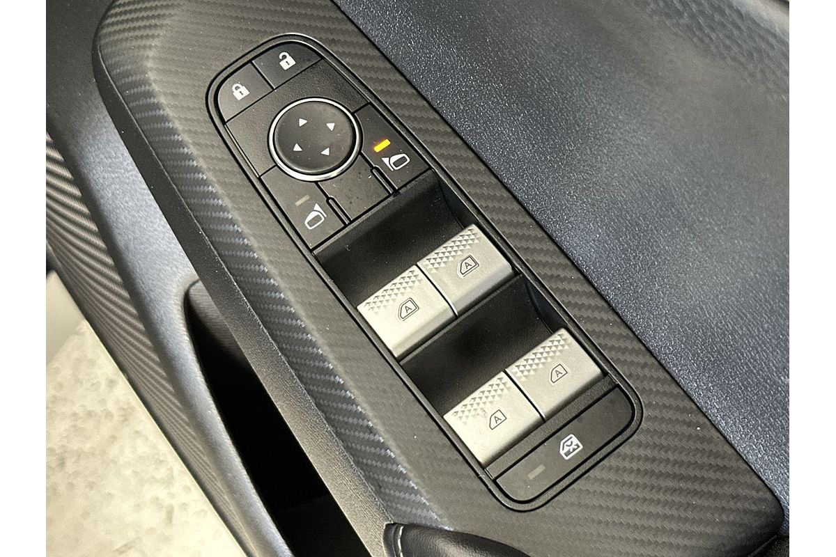 2024 Mitsubishi Outlander ES ZM