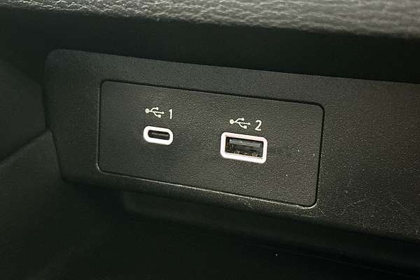 2024 Mitsubishi Outlander ES ZM
