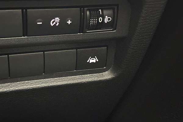 2024 Mitsubishi Outlander ES ZM