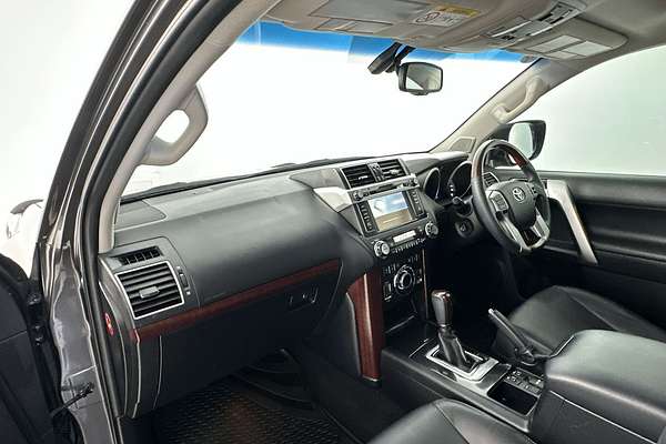 2016 Toyota Landcruiser Prado Kakadu GDJ150R