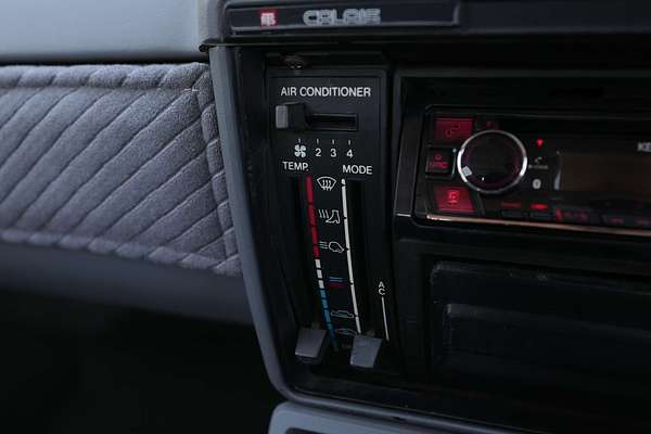 1987 Holden Calais Turbo VL