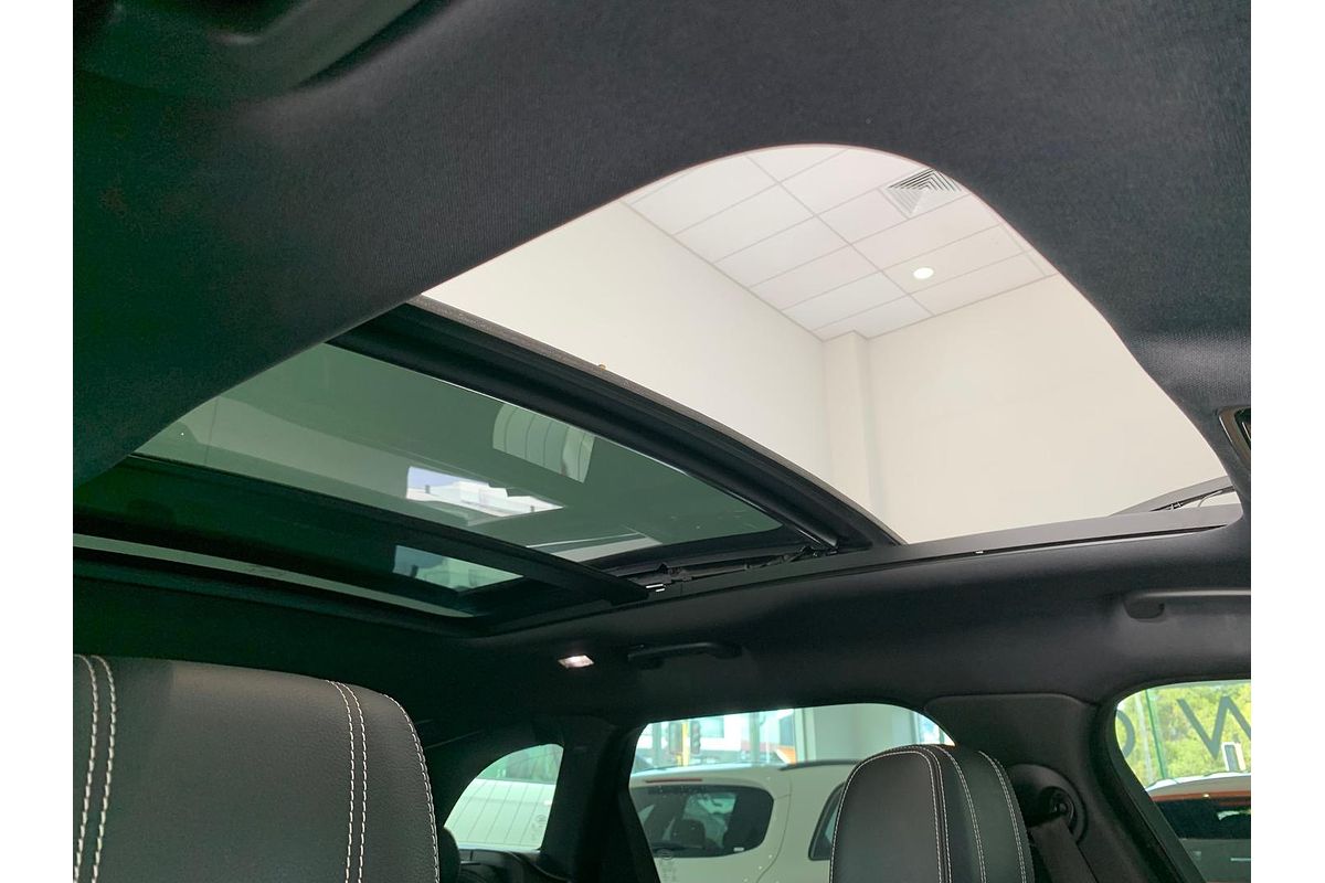 2019 Land Rover Range Rover Velar D300 R-Dynamic SE L560