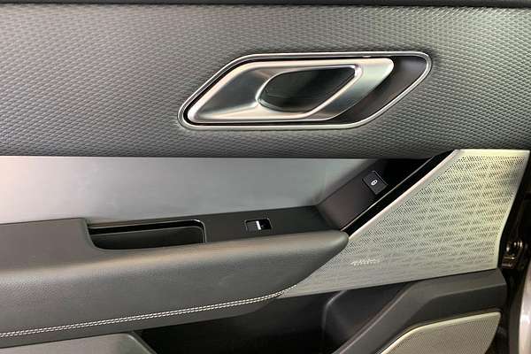 2019 Land Rover Range Rover Velar D300 R-Dynamic SE L560
