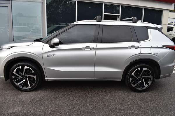 2023 Mitsubishi Outlander PHEV Exceed Tourer ZM