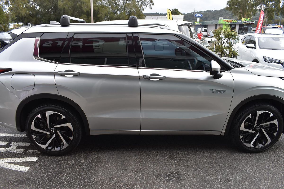 2023 Mitsubishi Outlander PHEV Exceed Tourer ZM
