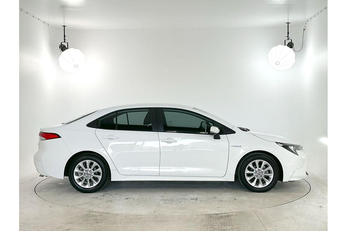 2022 Toyota Corolla Ascent Sport Hybrid ZWE211R