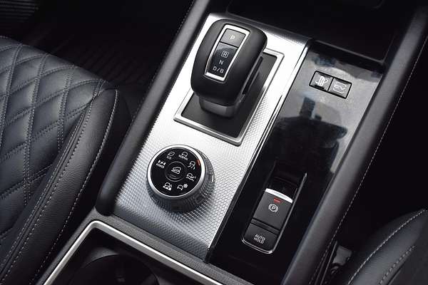 2023 Mitsubishi Outlander PHEV Exceed Tourer ZM
